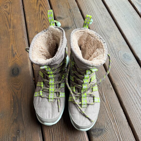 NIKE Roshe Run Hi Sneakerboot Gray/Lime Shoes in Women's 9 - 616724-001 - Picture 13 of 13